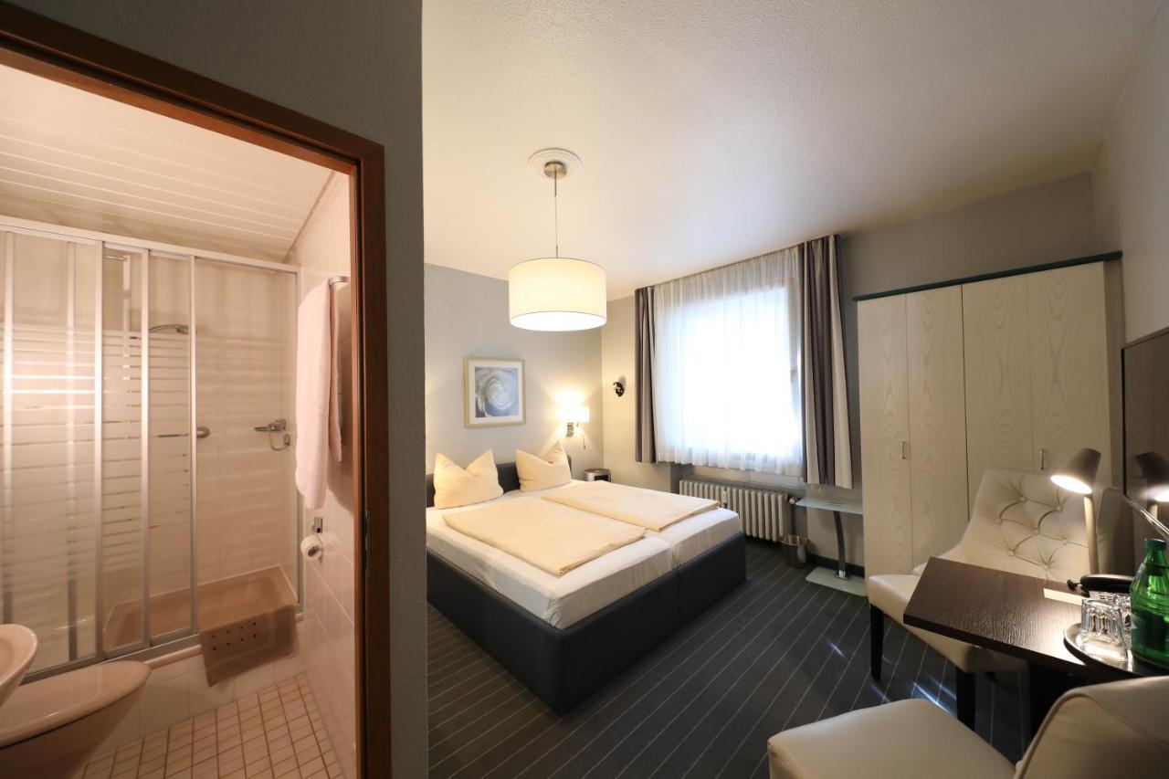 Hotel Am Ehrenhof Dusseldorf Exterior photo
