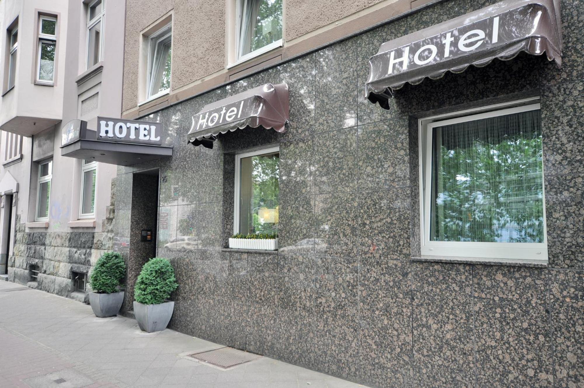 Hotel Am Ehrenhof Dusseldorf Exterior photo